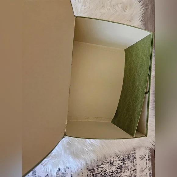 Gucci: Bundle of Project Items 💯 - Picture 5 of 16